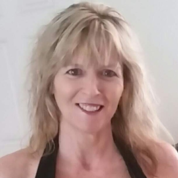 Meet your Posher, Jill - Picture 1 of 1